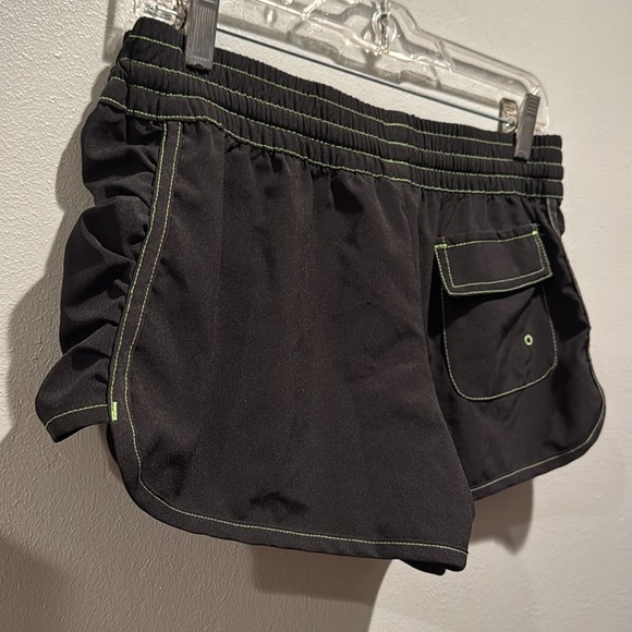 Raya Sun Black Swim Surf Athletic Shorts with Green Accents Velcro Back Pocket - Picture 7 of 8